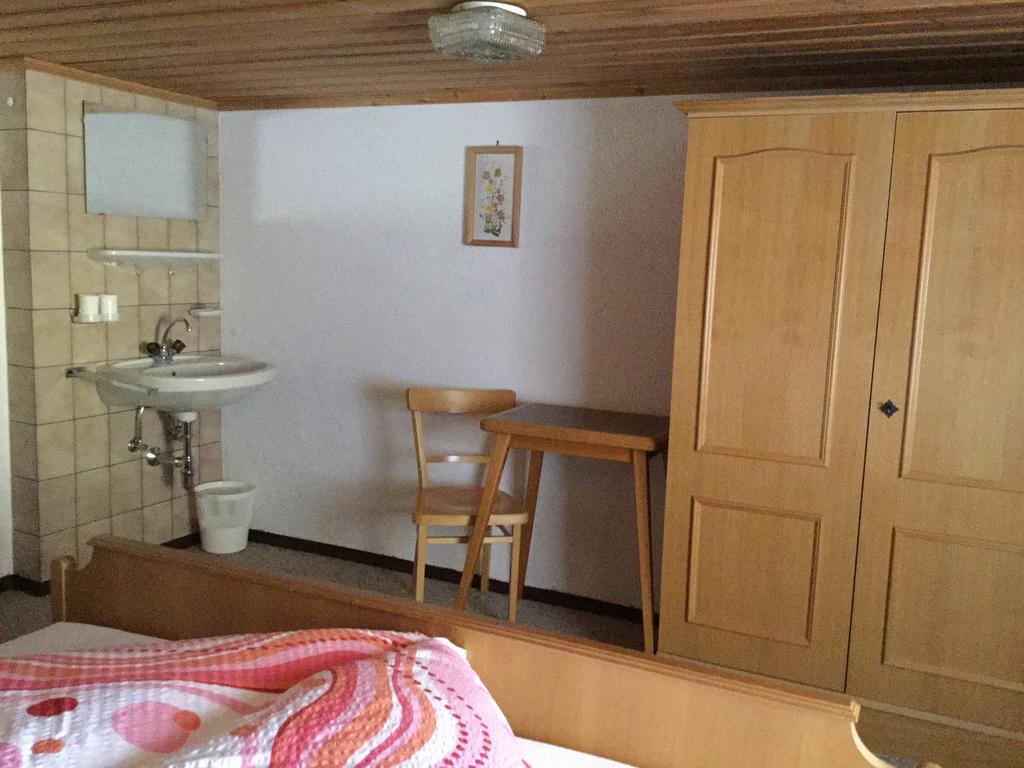 Ferienwohnung Haus Bergheimat Kappl  Zimmer foto