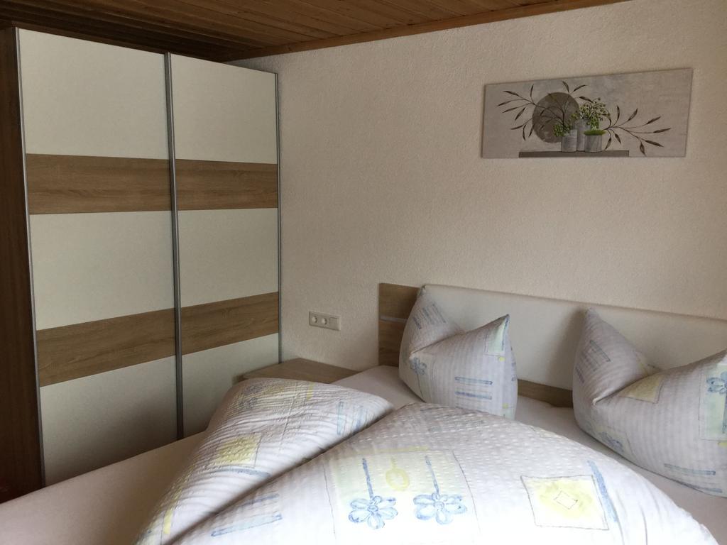 Ferienwohnung Haus Bergheimat Kappl  Zimmer foto